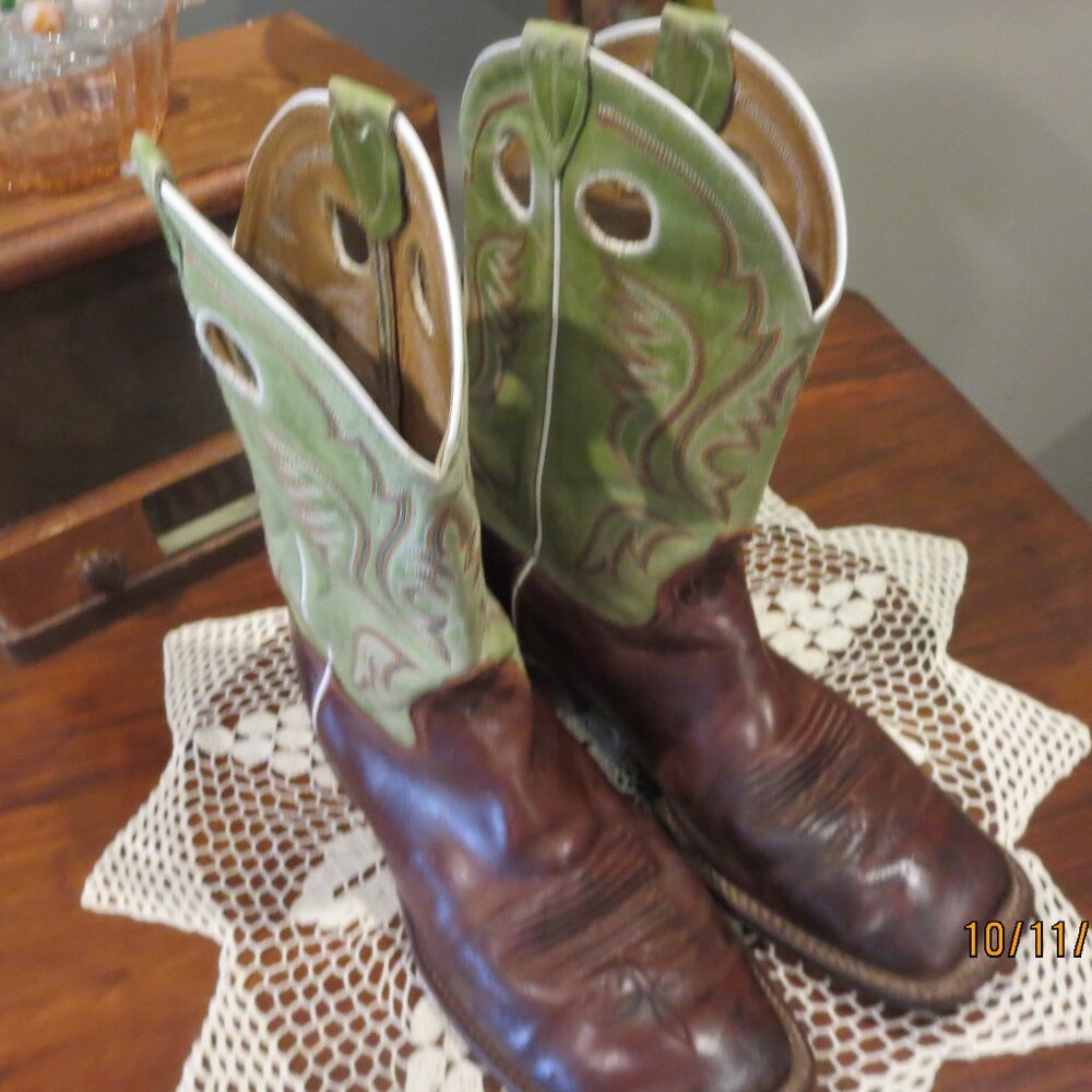 Men's JUSTIN Bent Rail Western Cowboy Boots in Brown and Lime Sz 10 Style BR907